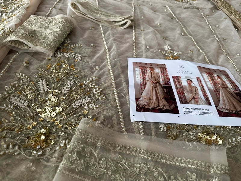 Faiza Saqlain – Anamta Style