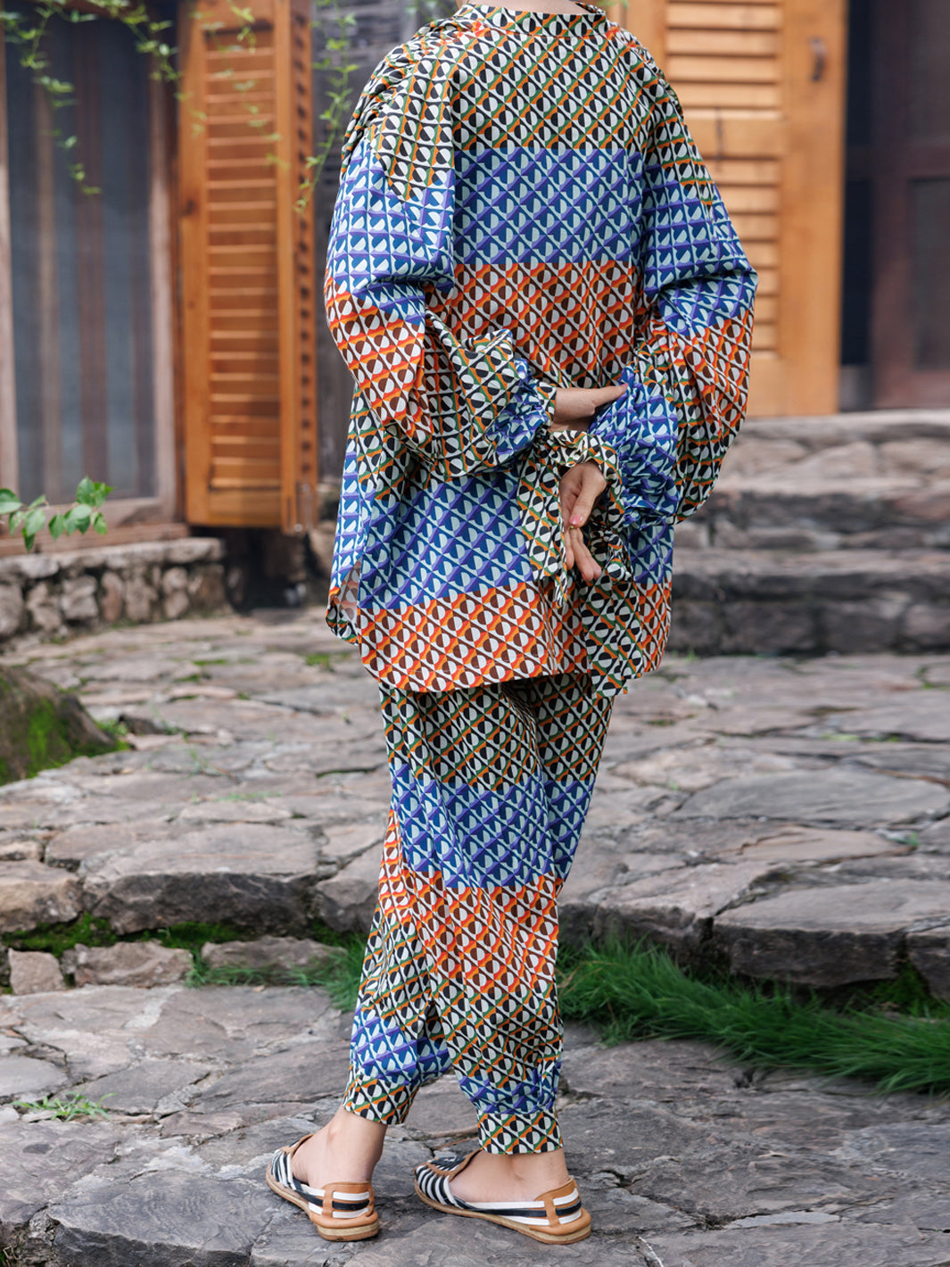 Multicolor Cambric Co-Ord Set - AWP-2PS-SLKS-1051