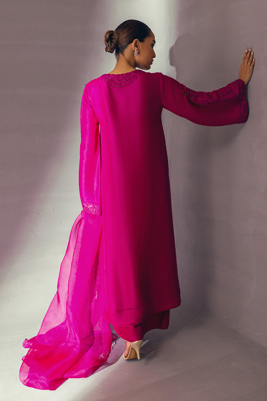 Sunnia Manahil