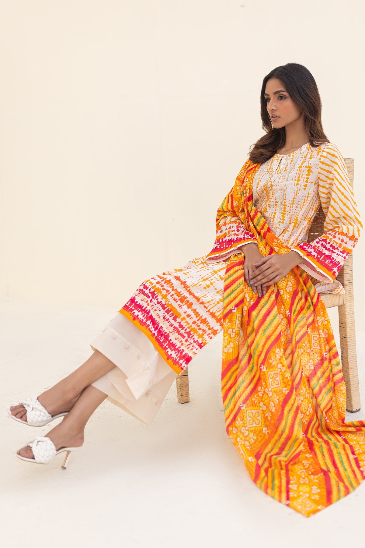 https://cdn.shopify.com/s/files/1/0704/5916/2937/products/032A9741.jpg?v=1752140912