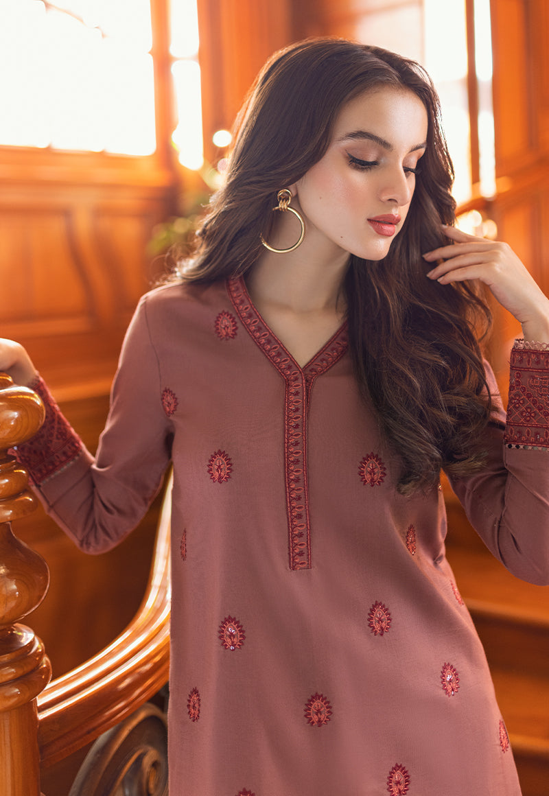 https://cdn.shopify.com/s/files/1/0690/7320/7593/files/032A9870.jpg?v=1756555424