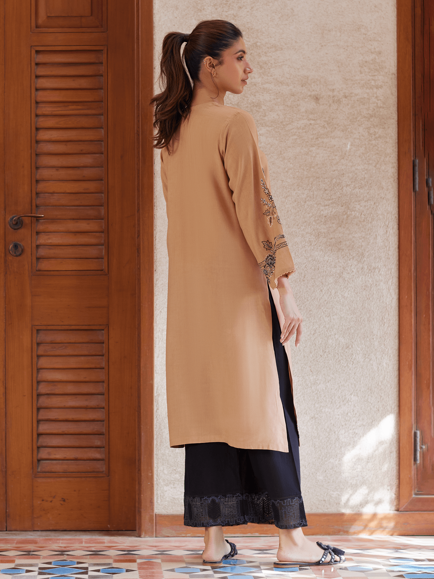 https://cdn.shopify.com/s/files/1/0630/7912/1095/files/047A1189.png?v=1781241043