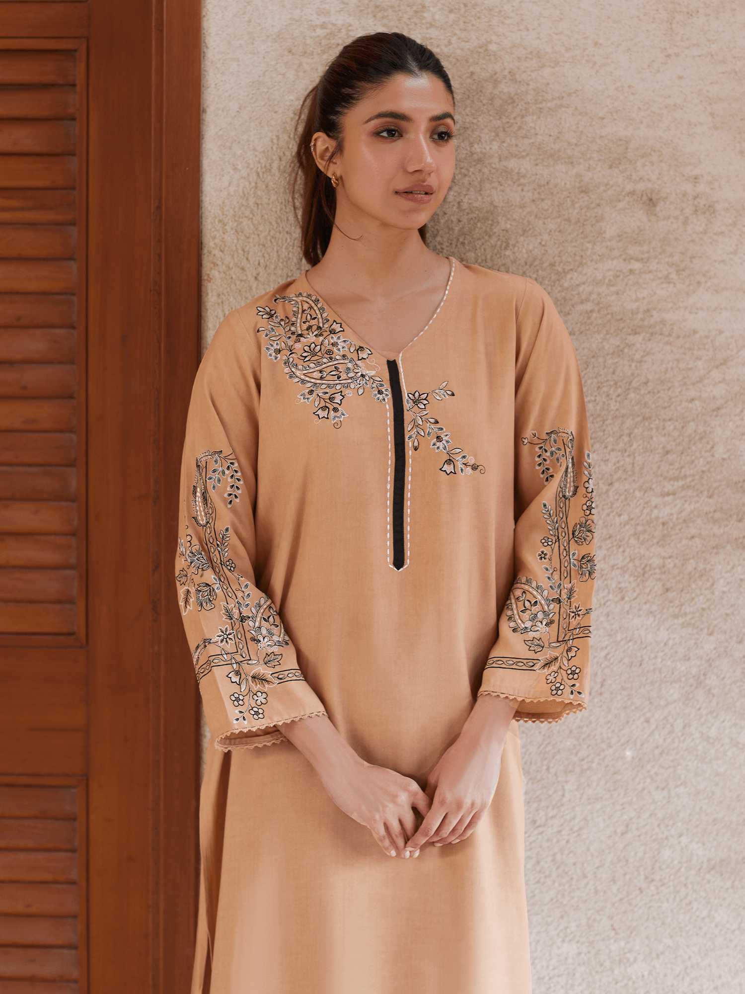 https://cdn.shopify.com/s/files/1/0630/7912/1095/files/047A1240.png?v=1781241043