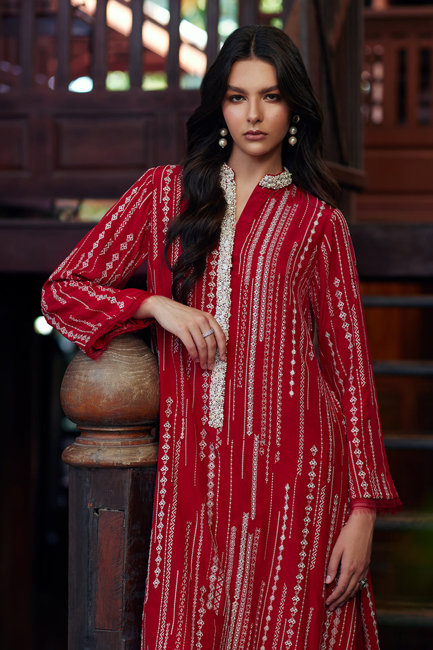 Nida Azwer