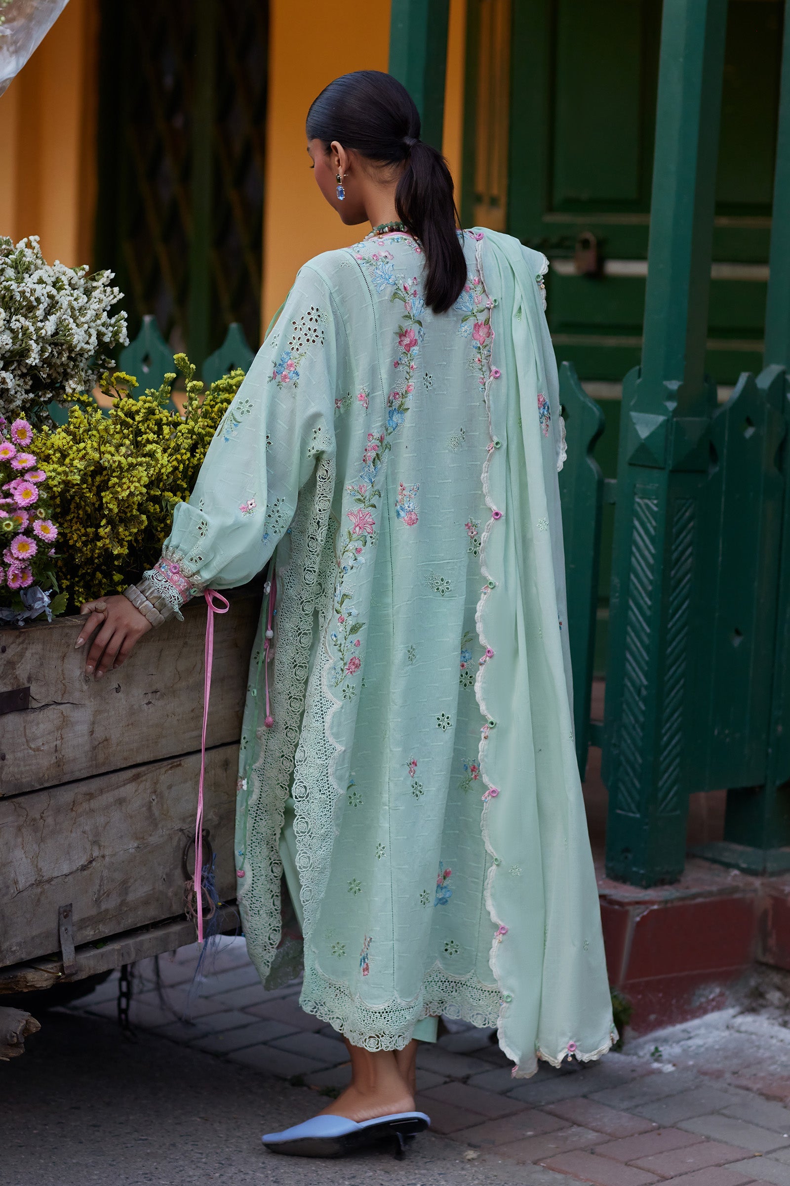 JADE VINE REVERIE (ZF26-12)