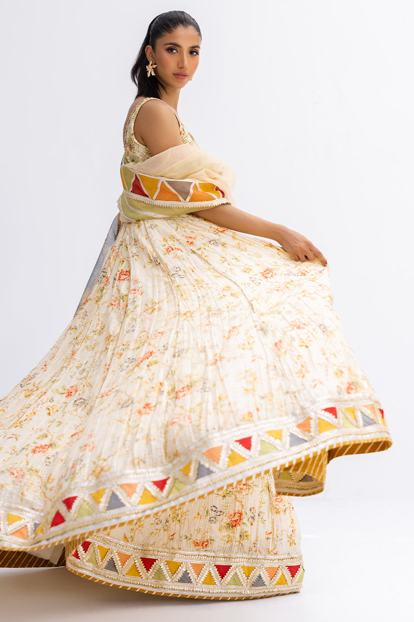 https://cdn.shopify.com/s/files/1/0588/3661/5221/products/051A3205.jpg?v=1751623036