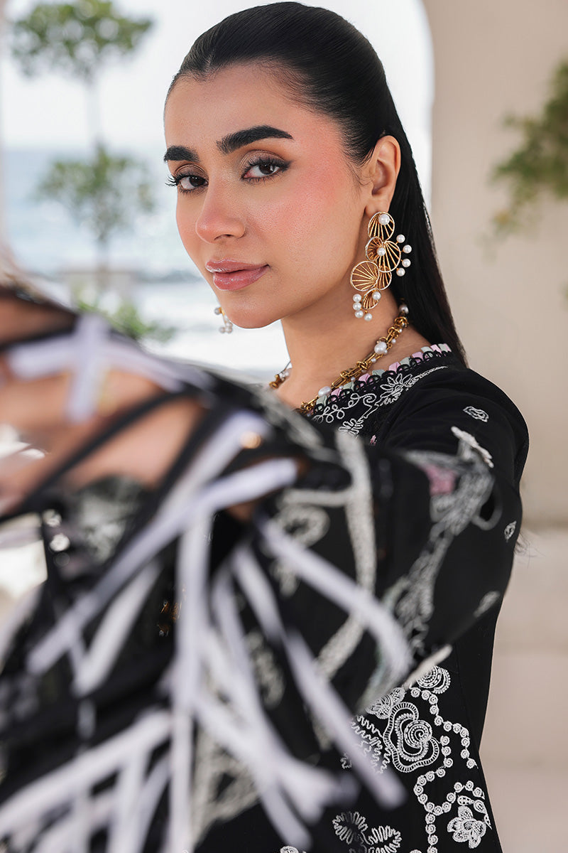 Qalamkar – SA-02 Liana Style