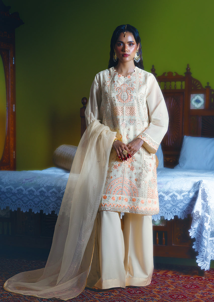 White-Lurex-Net-3 Piece (WP3PSLW25L9O5)
