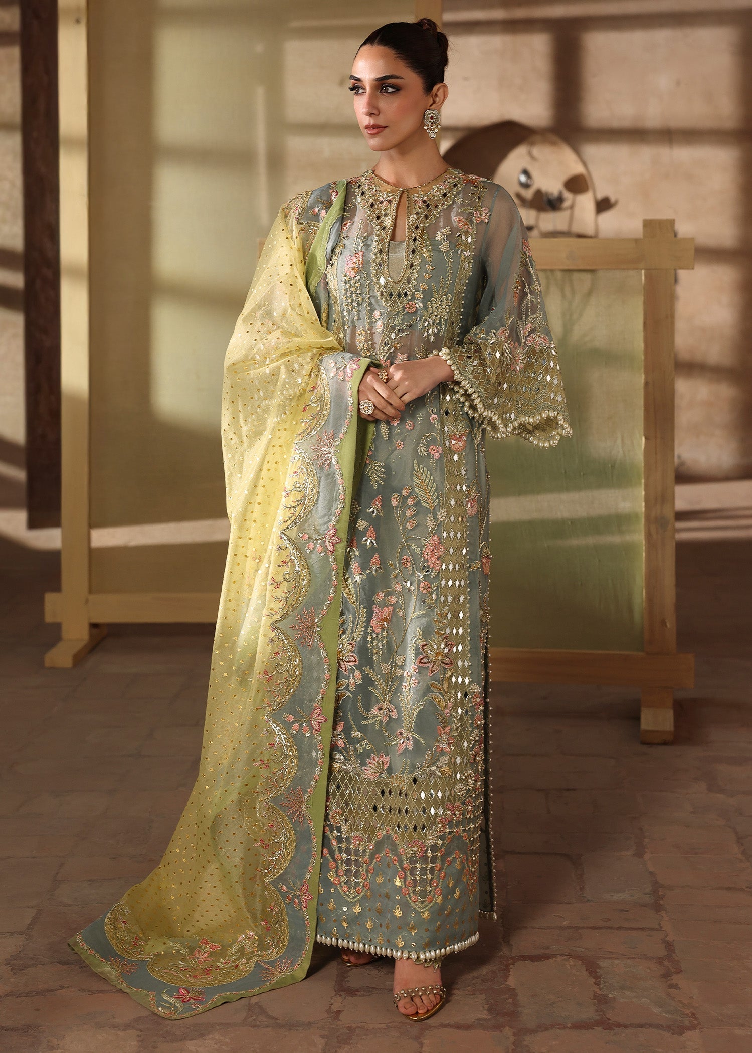 Crimson – Jhalak Style