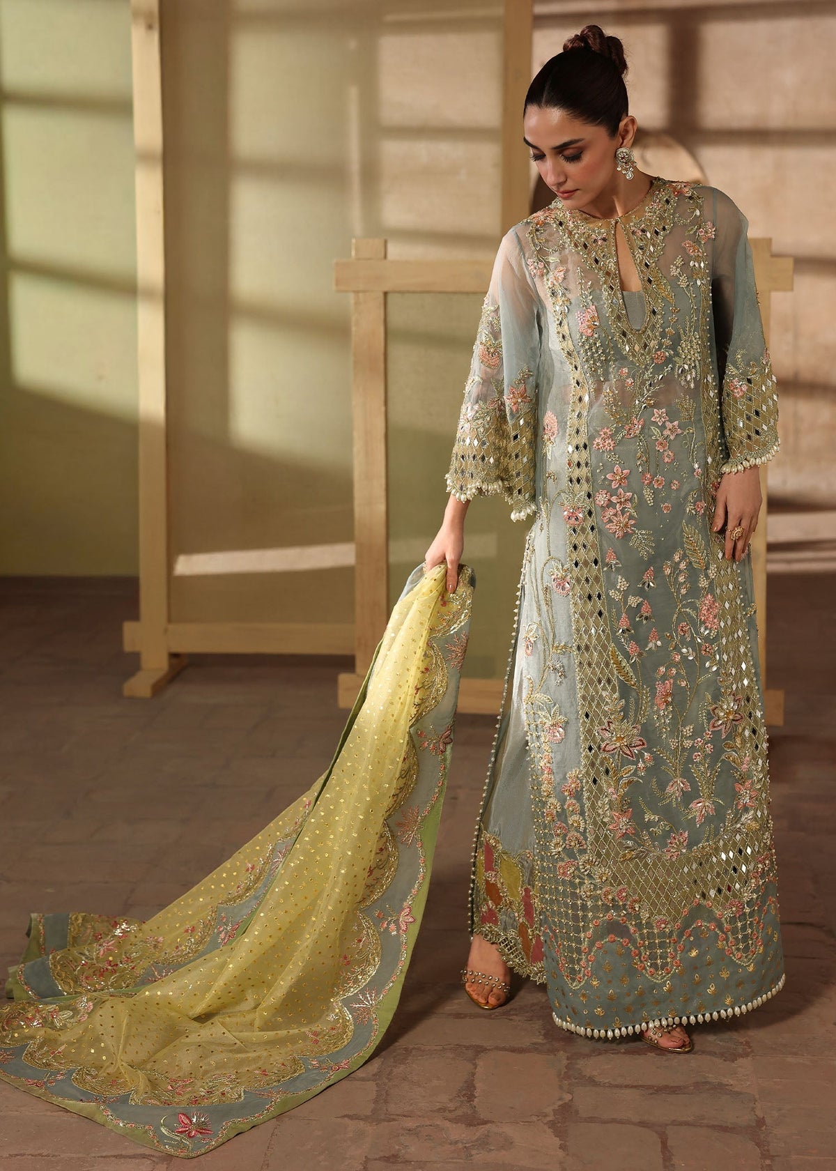 Crimson – Jhalak Style