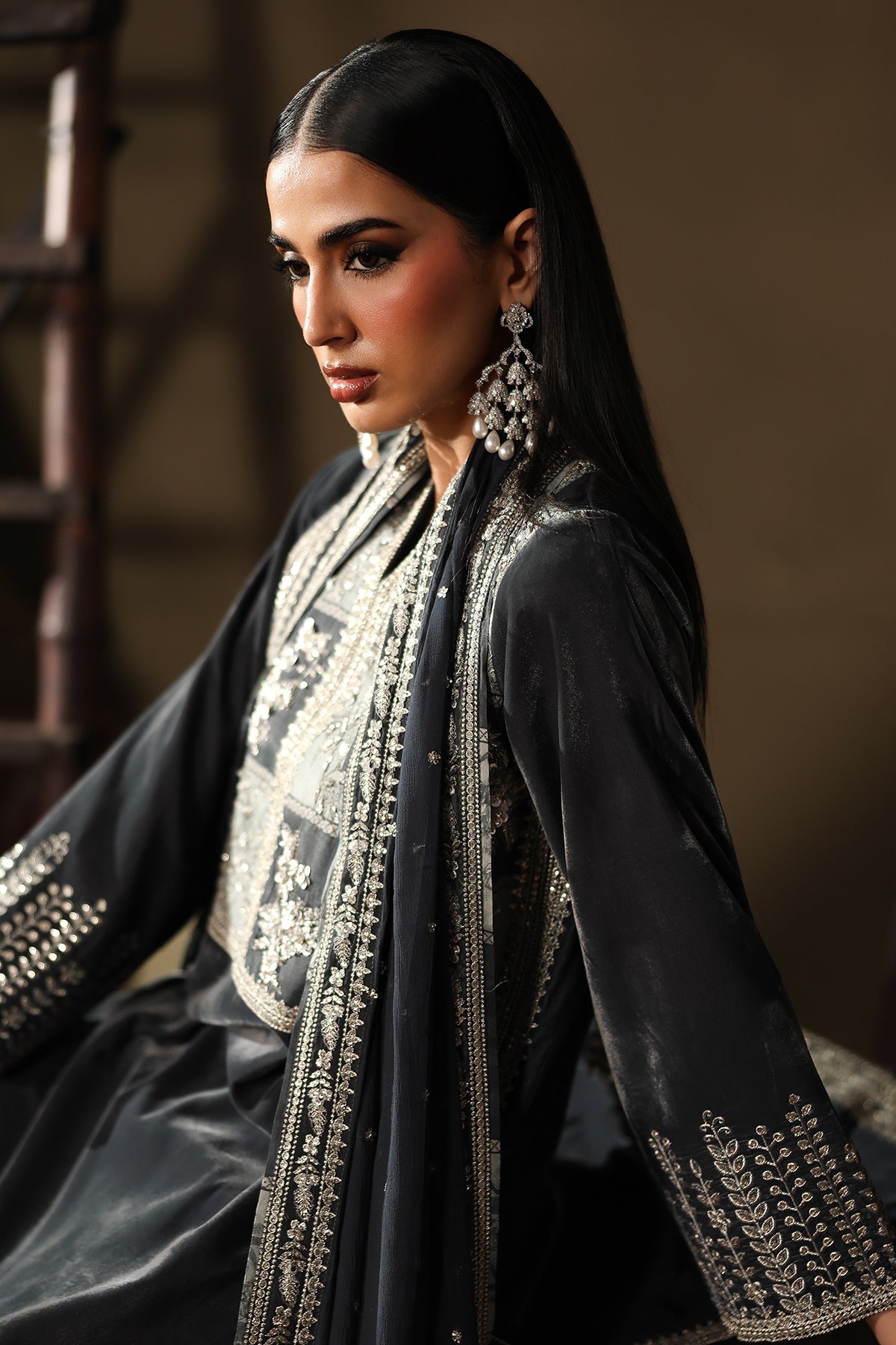 3-PC Unstitched Premium Velvet CVT5-03