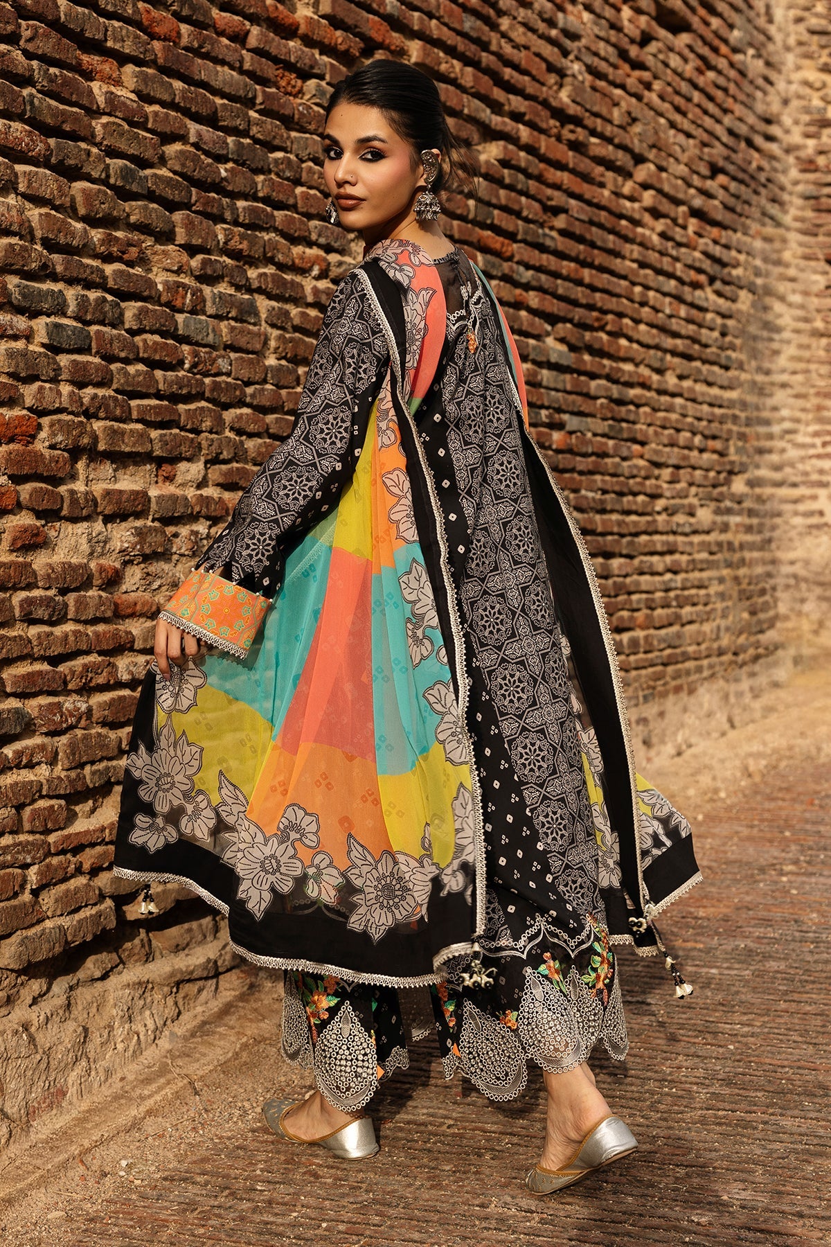 3-PC Unstitched Lawn Collection CHN6-02