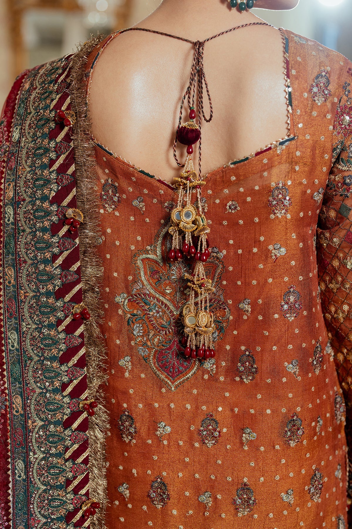 EMBROIDERED NET CH13-01 STITCHED