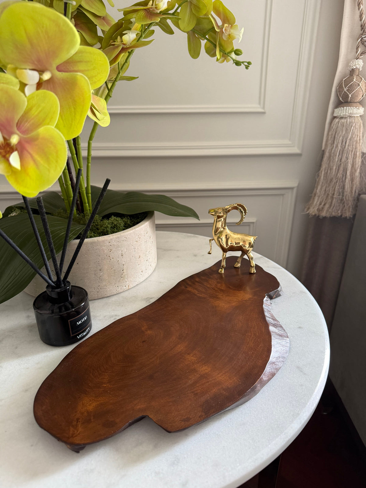 Standing Goat Tray/Platter 417 Cyra