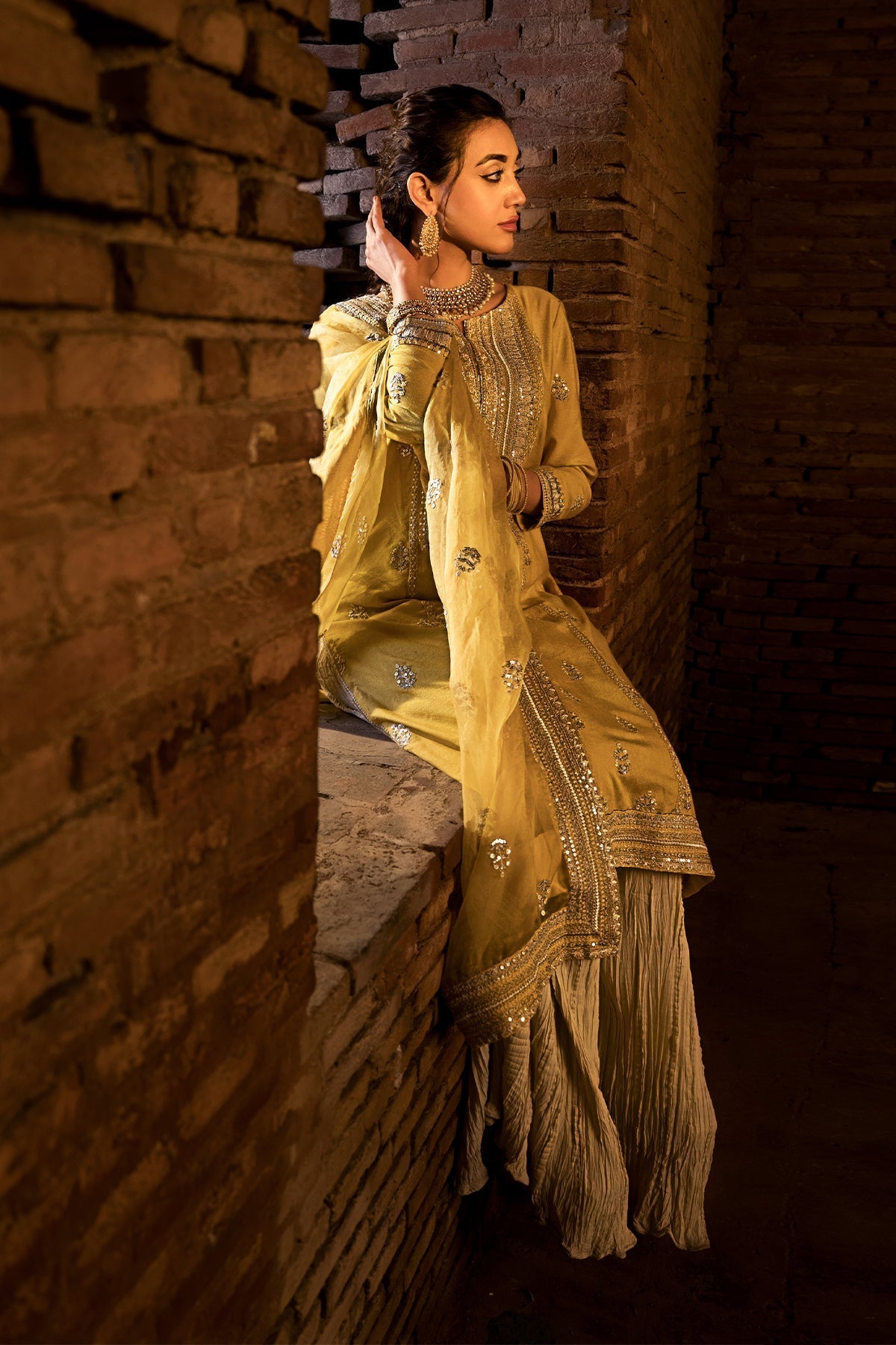 Erum Khan – Dil Araa Style