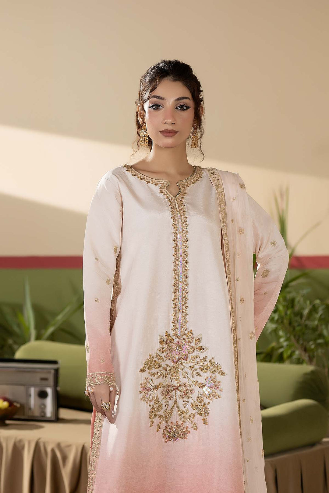 Maryams – Sheesham-HRI-8595 Style