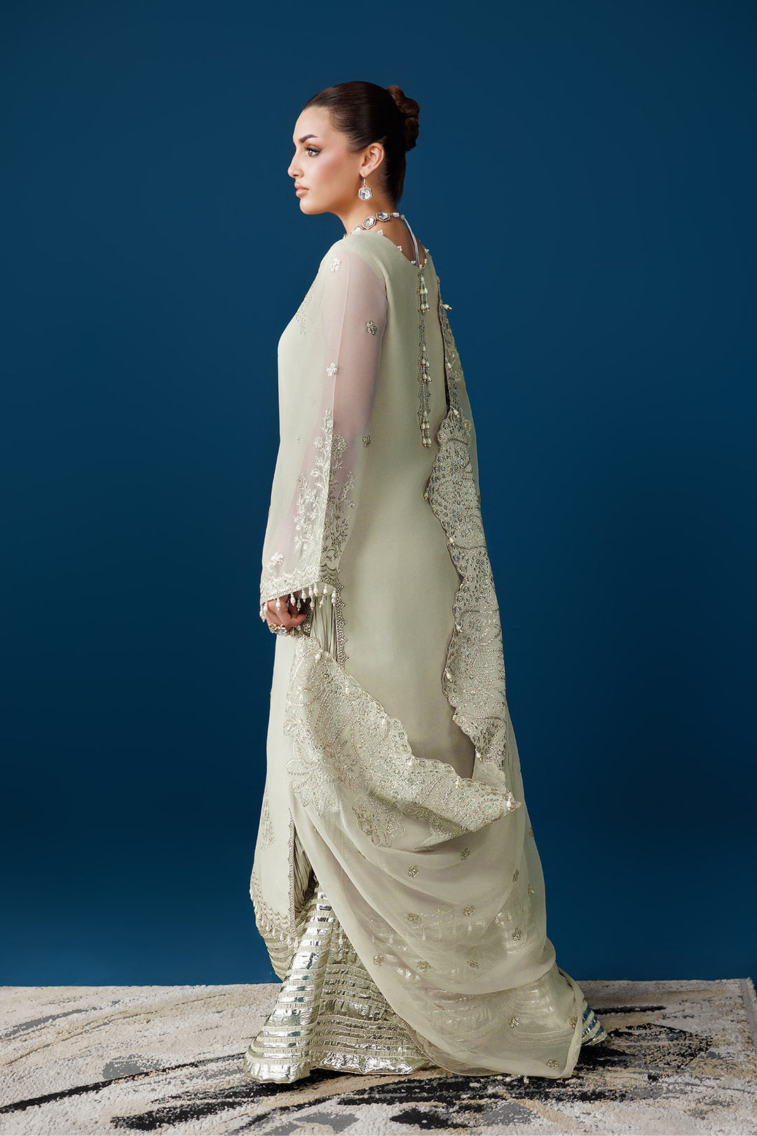 Alizeh – Dew Drop Style