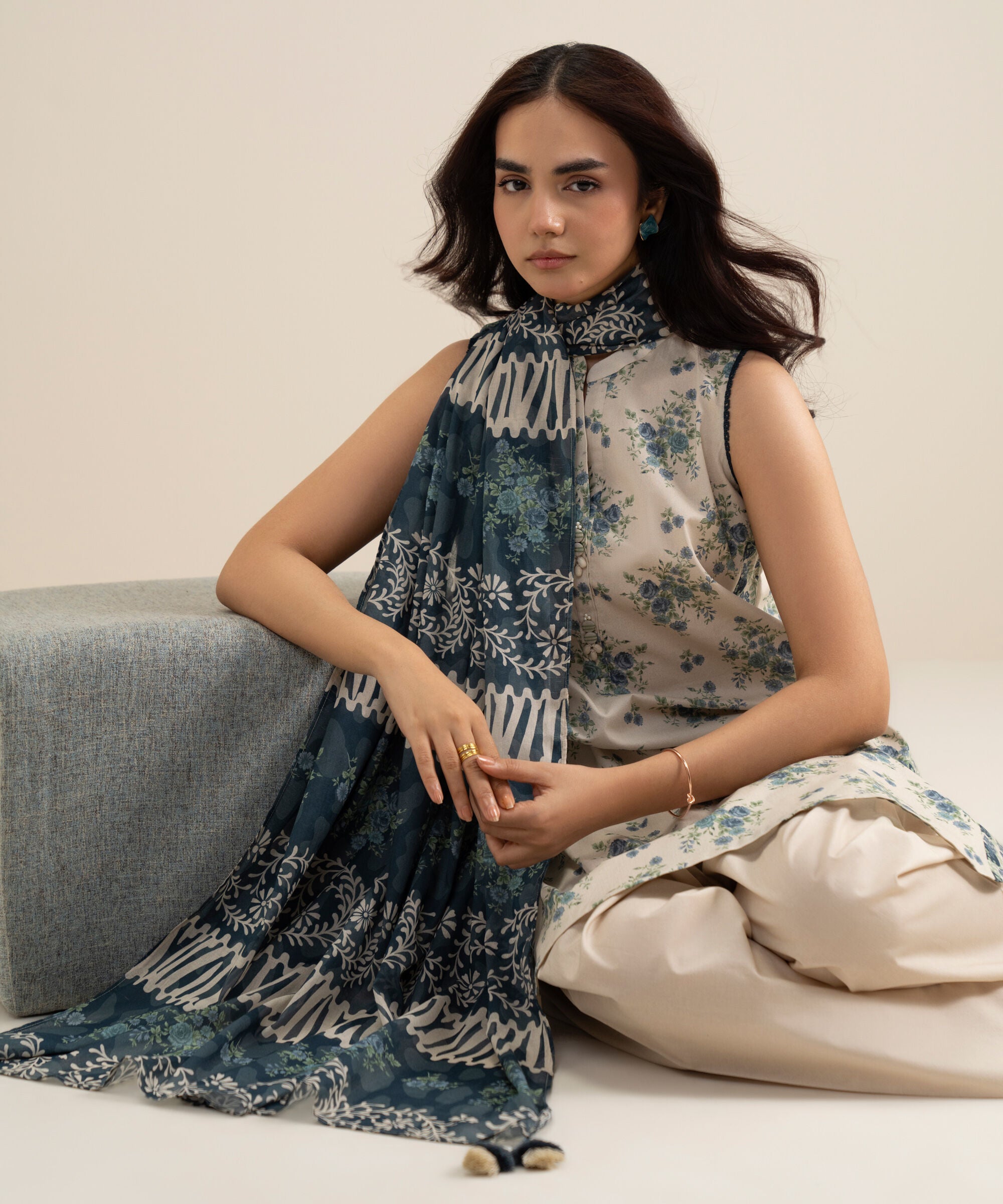 Unstitched 3 PC 0U3PDDS26V69
