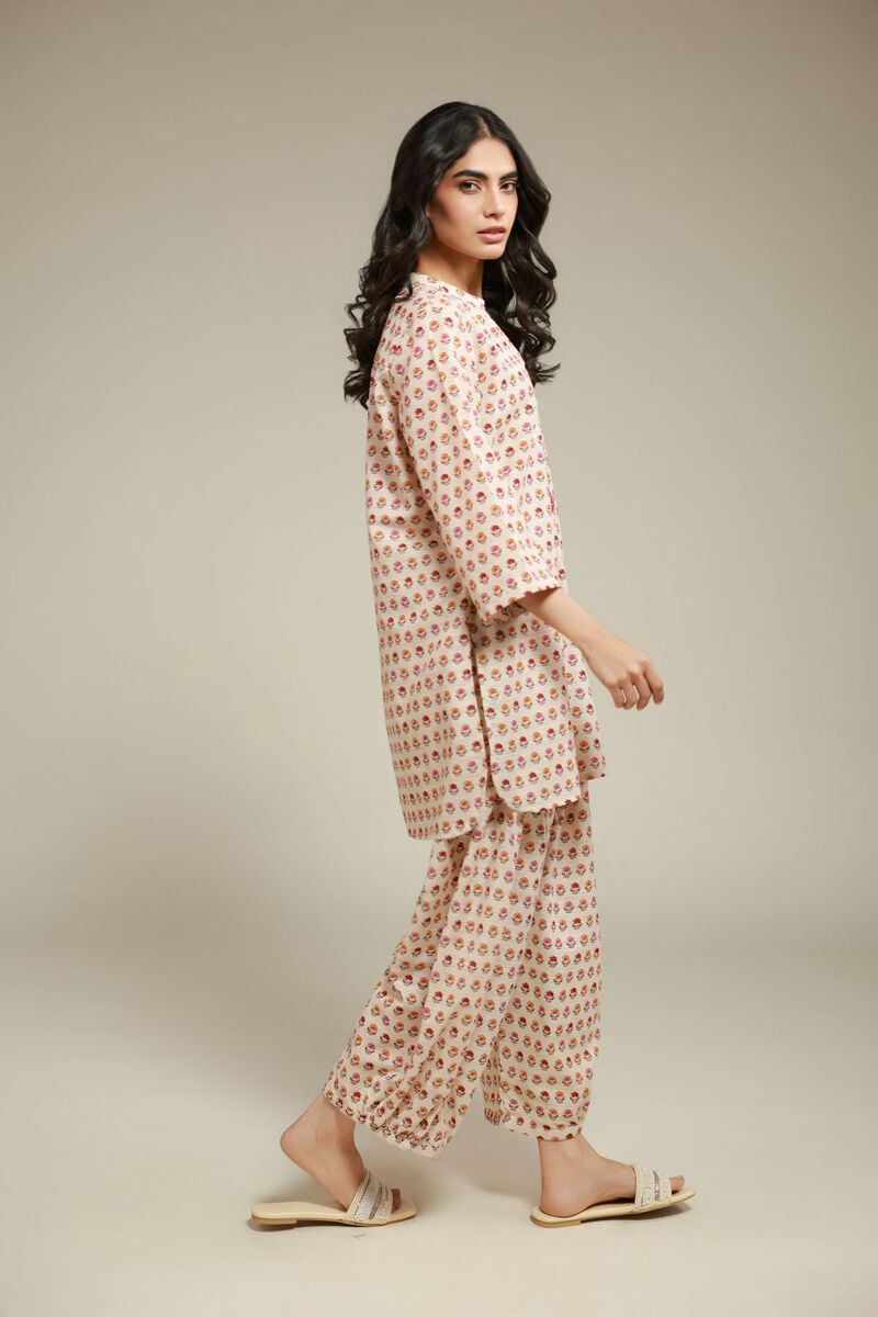 Floral Tapered Shalwar