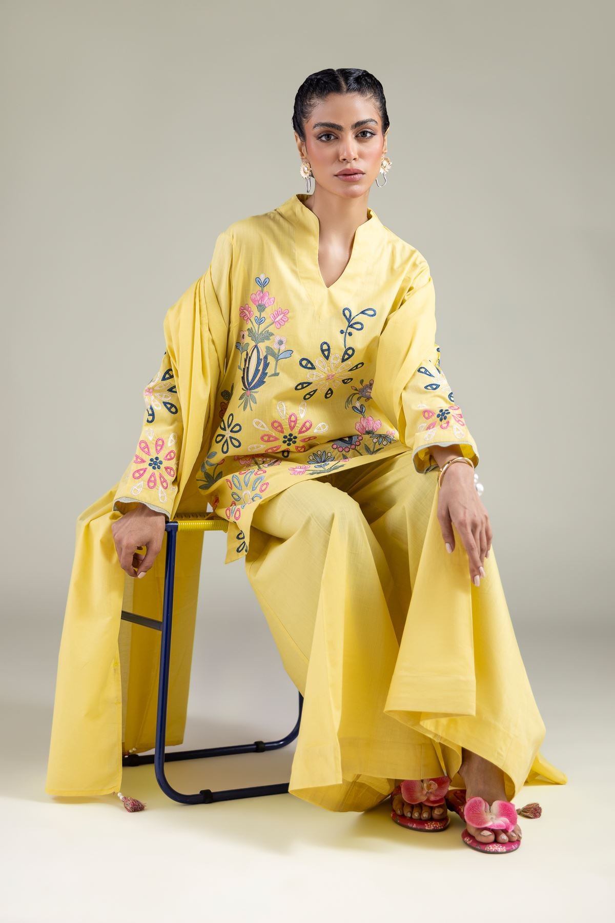 Floral V-Neck Kurta