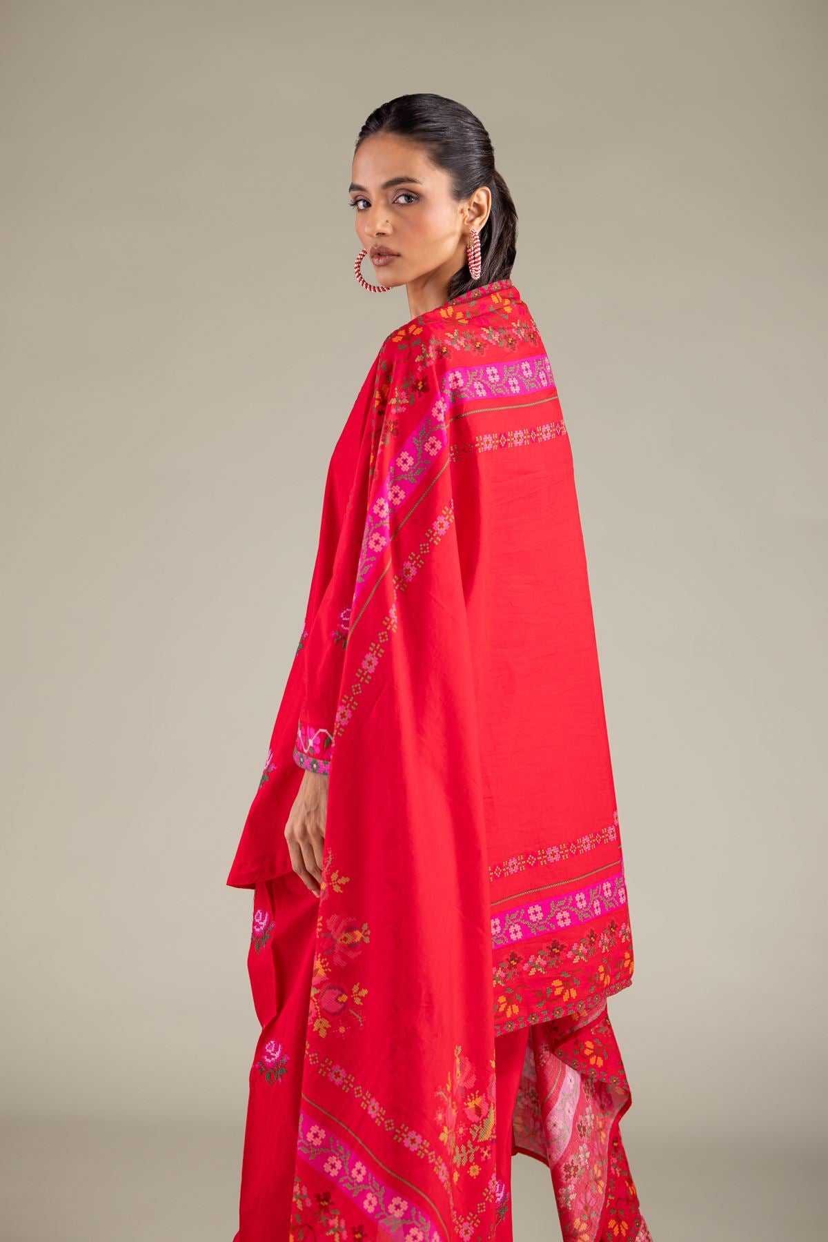 All-Season Floral Dupatta
