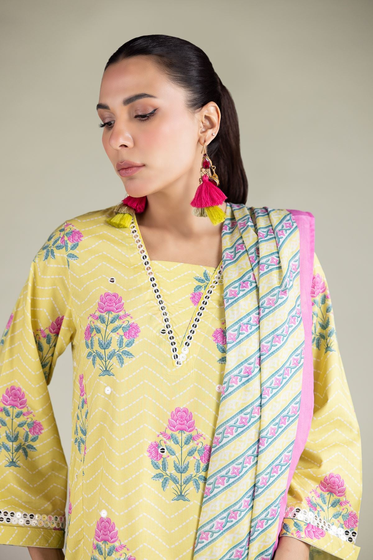 Geometric Printed Dupatta