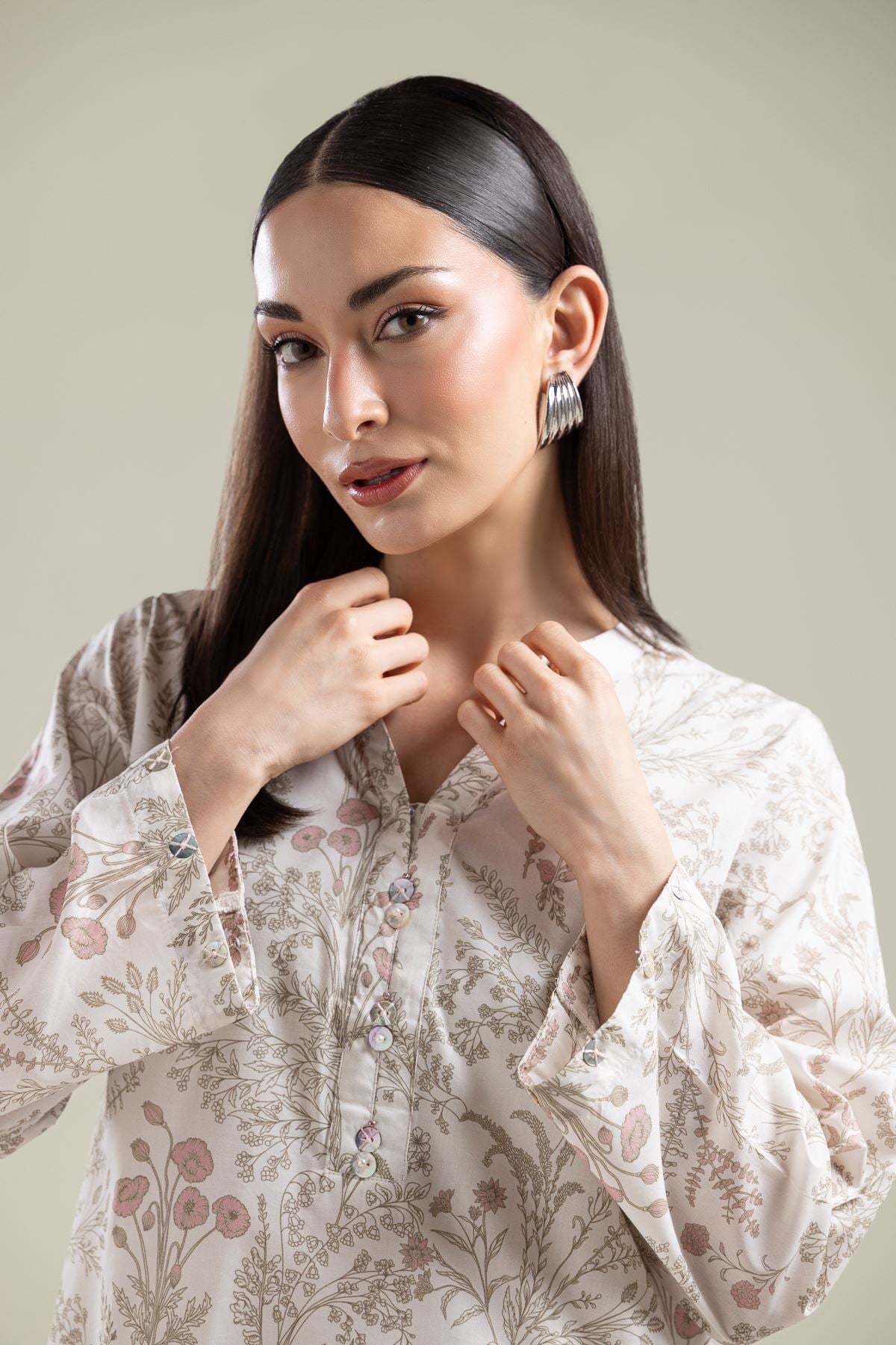 Floral V-Neck Kurta