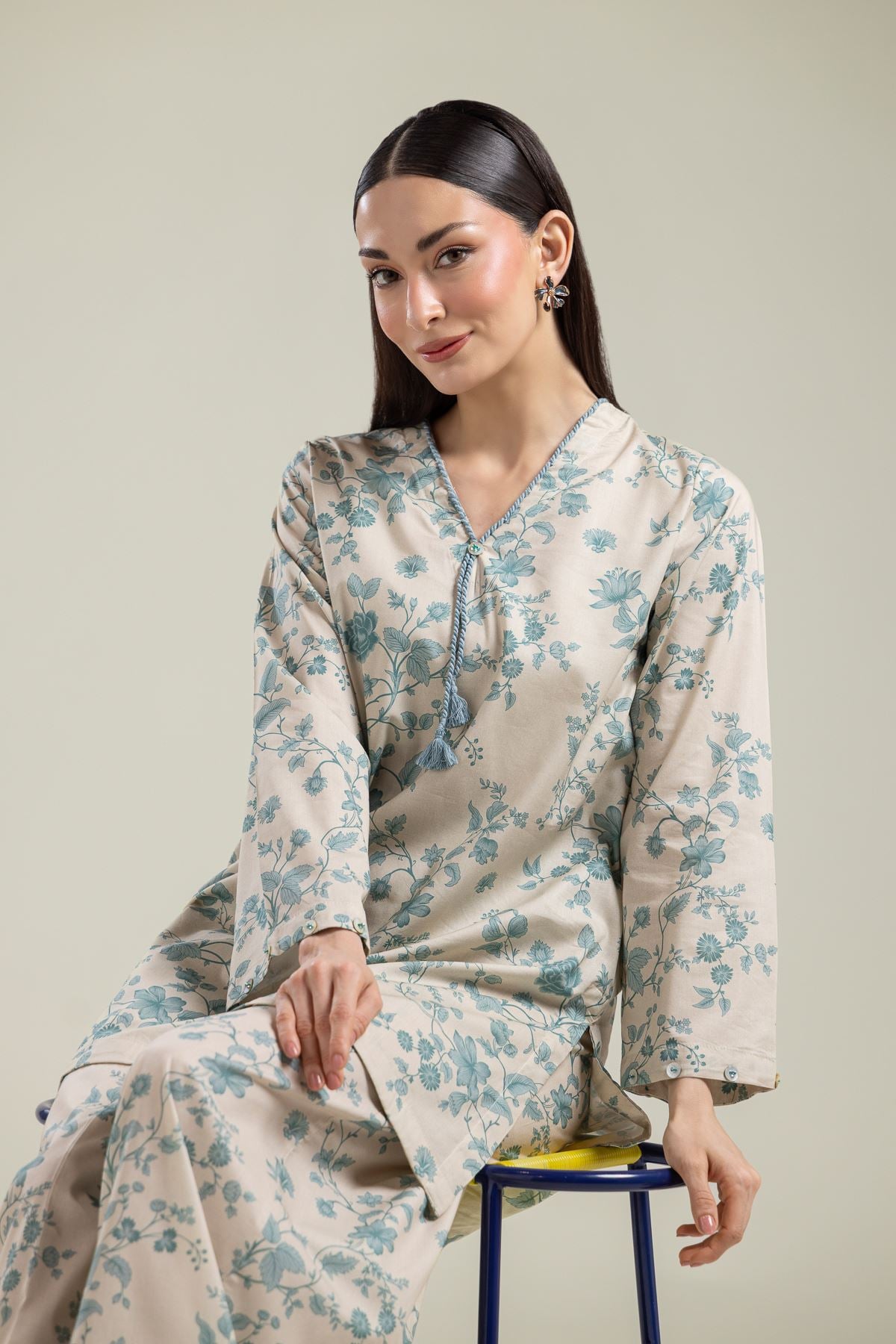 Floral V-Neck Kurta
