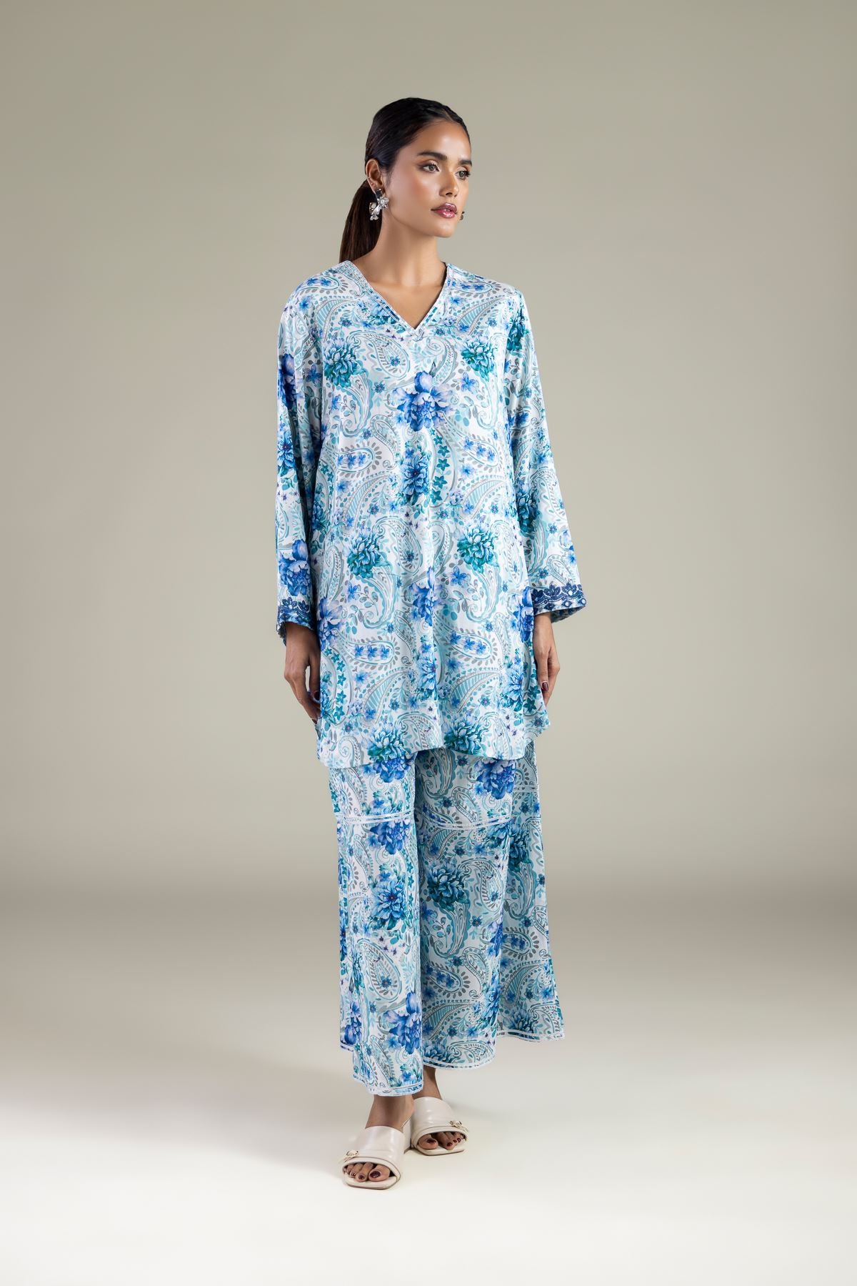 Relaxed Floral Pants