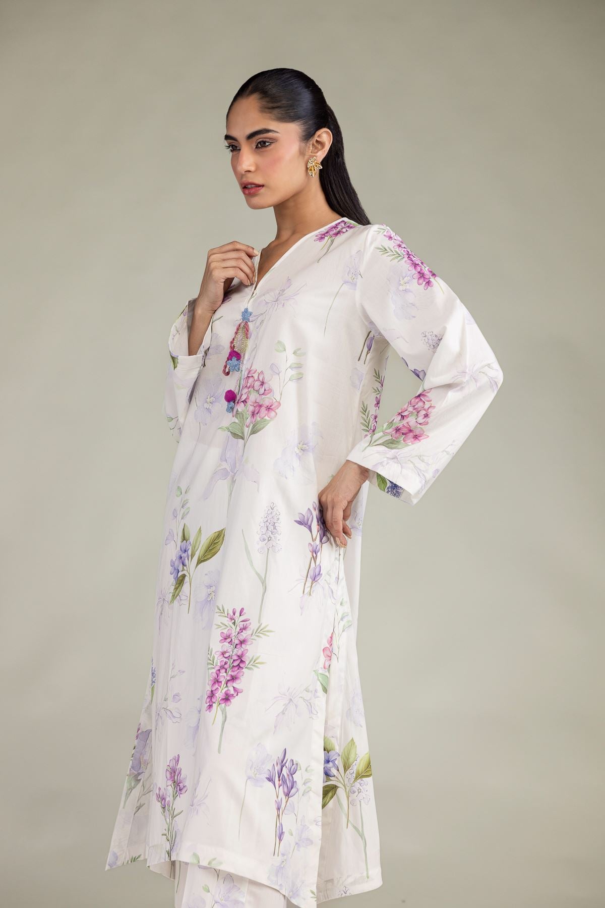White V-Neck Kurta