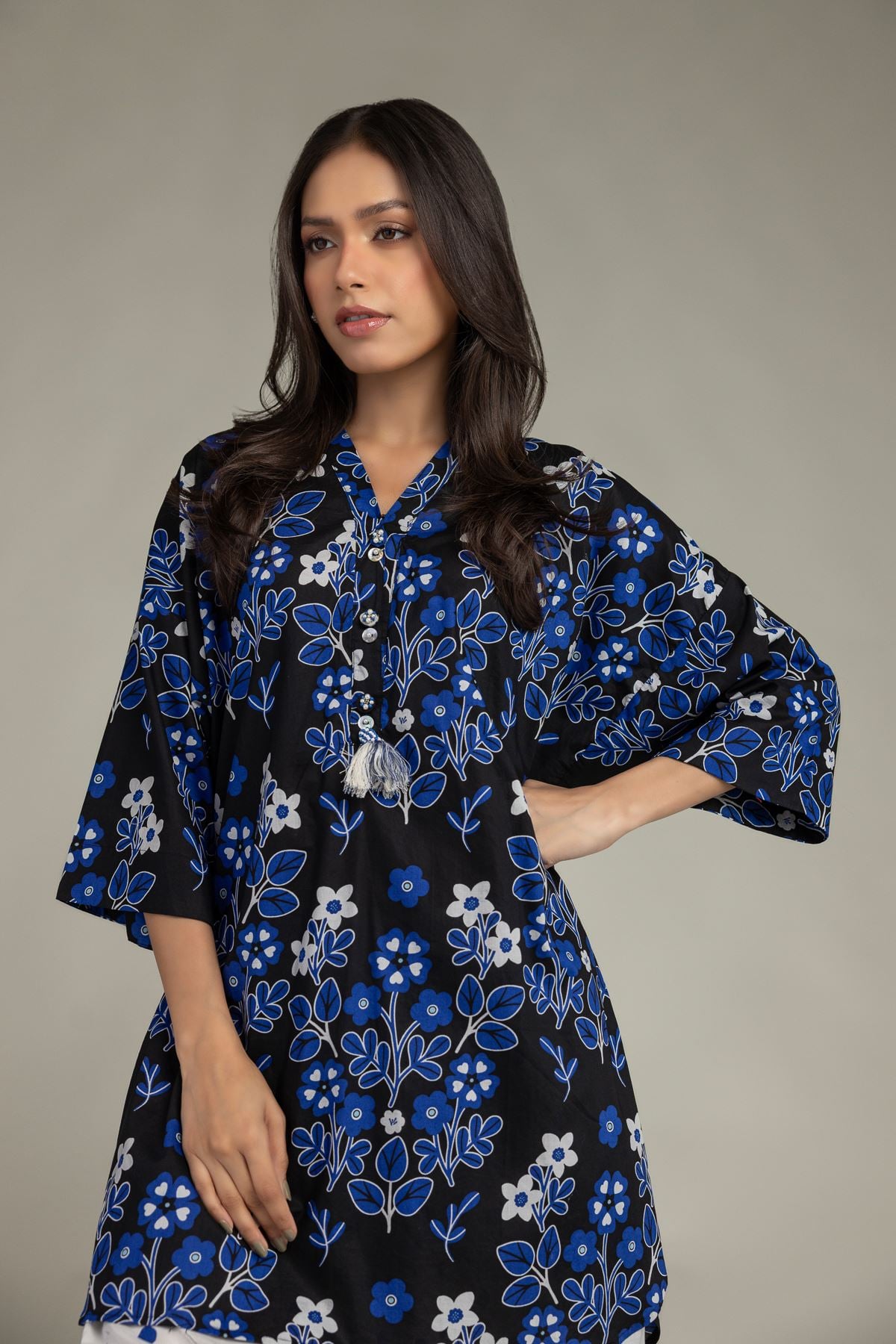 Floral V-Neck Kurta
