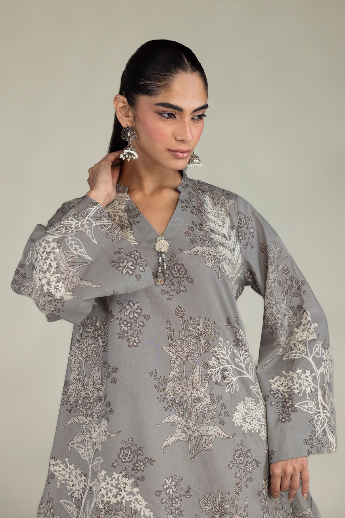 Cambric V-Neck Kurta