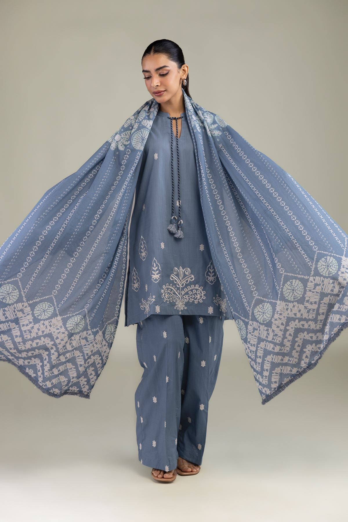 Floral Lawn Dupatta