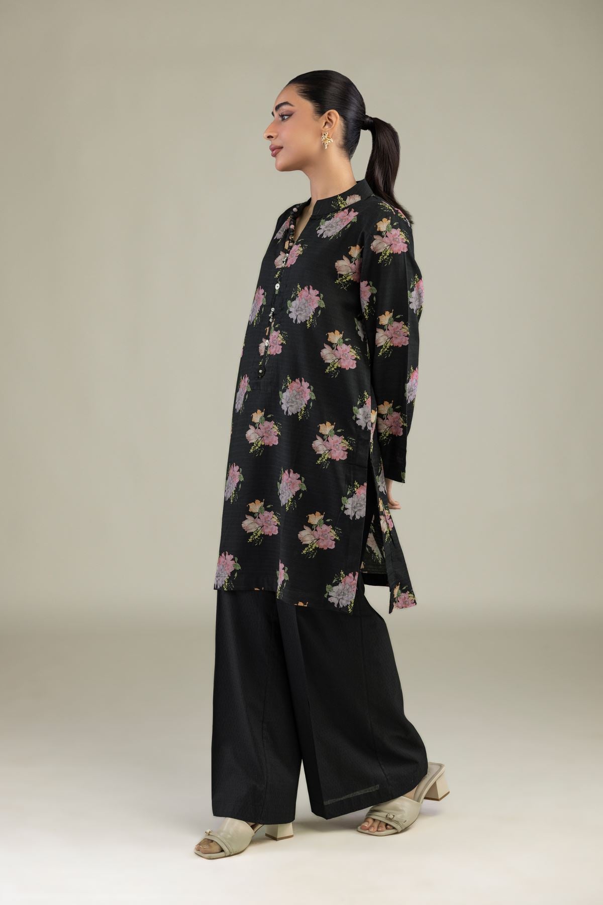 Black Solid Pants