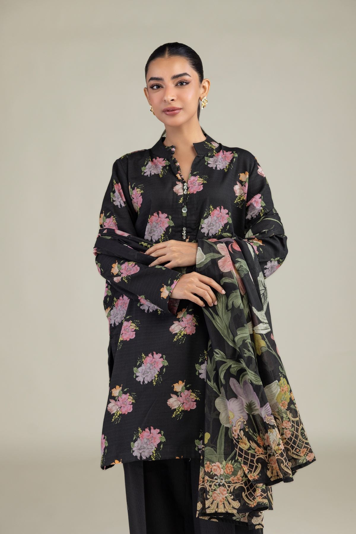 Black Lawn Dupatta