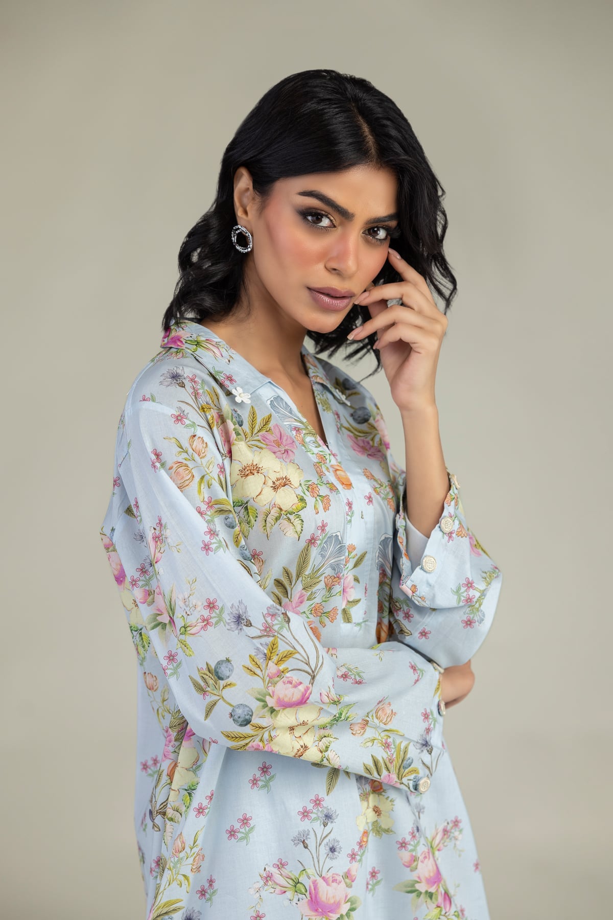 Short V-Neck Kurta