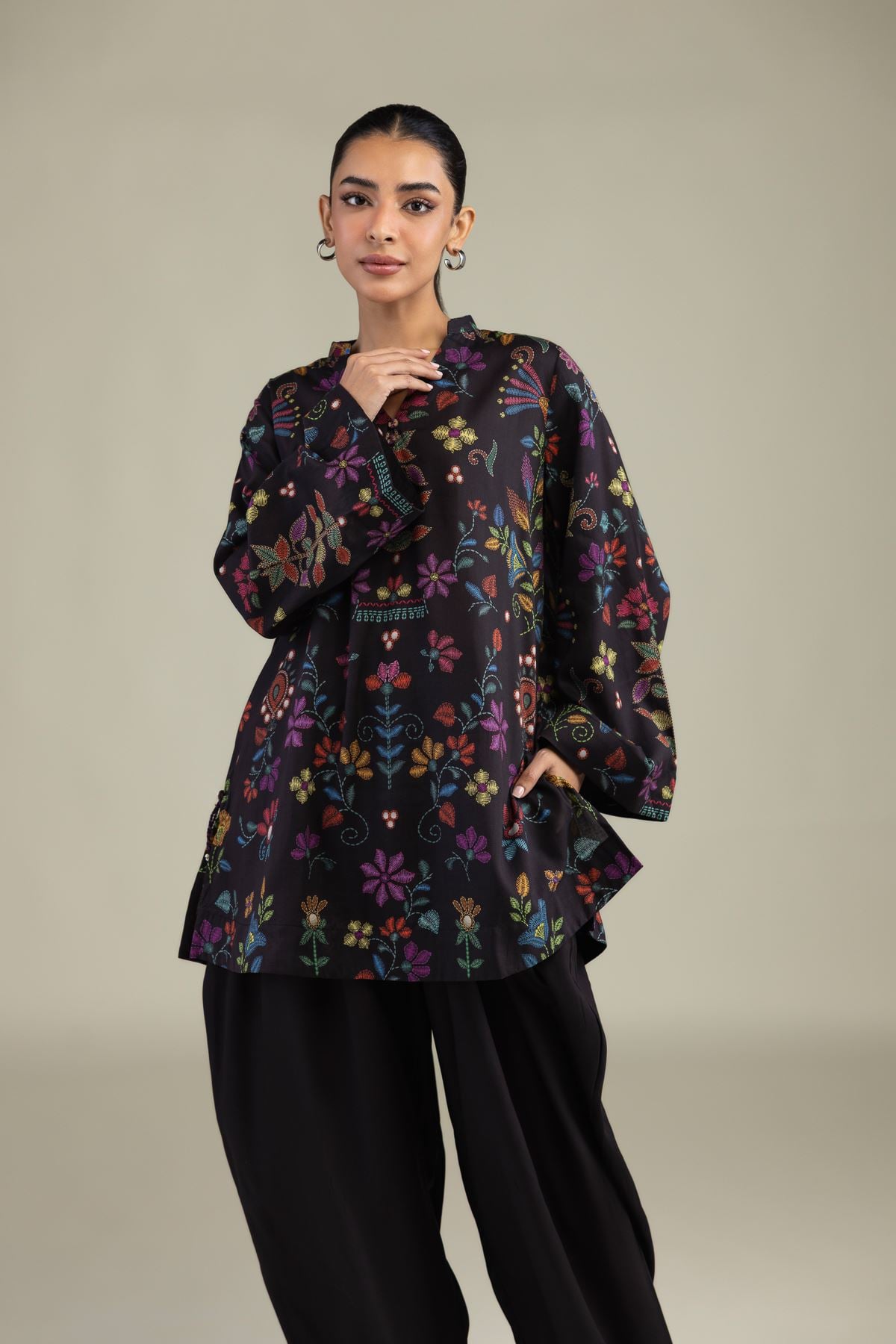Black V-Neck Kurta