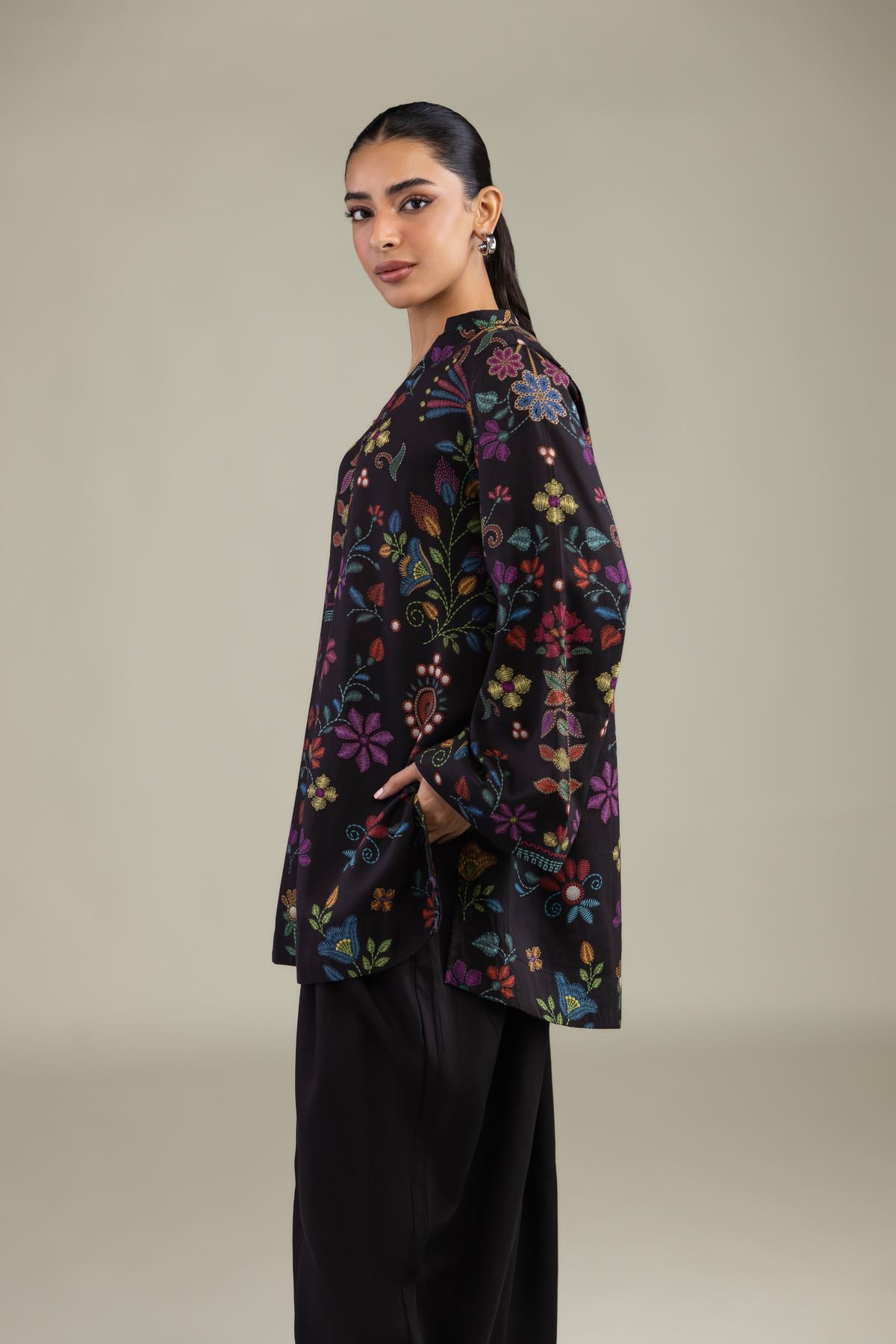Black V-Neck Kurta