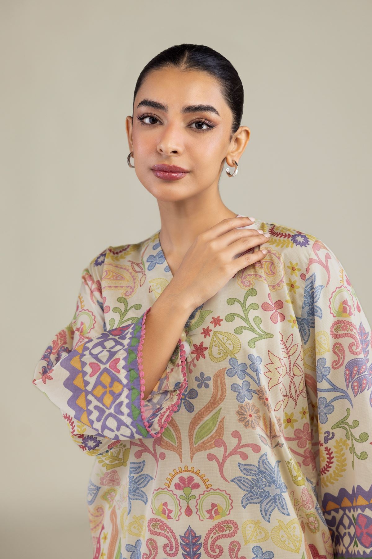 Short V-Neck Kurta