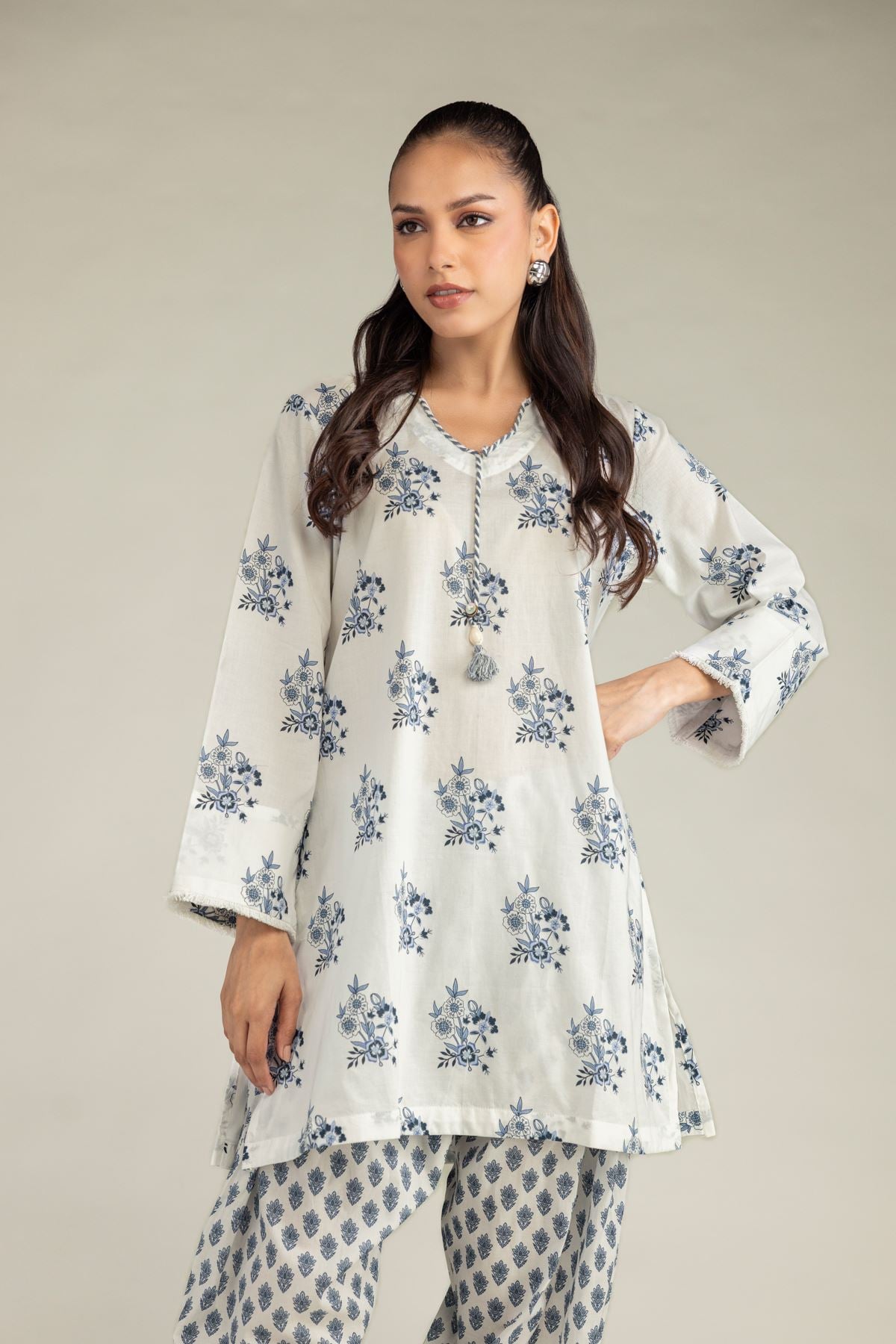 Short V-Neck Kurta