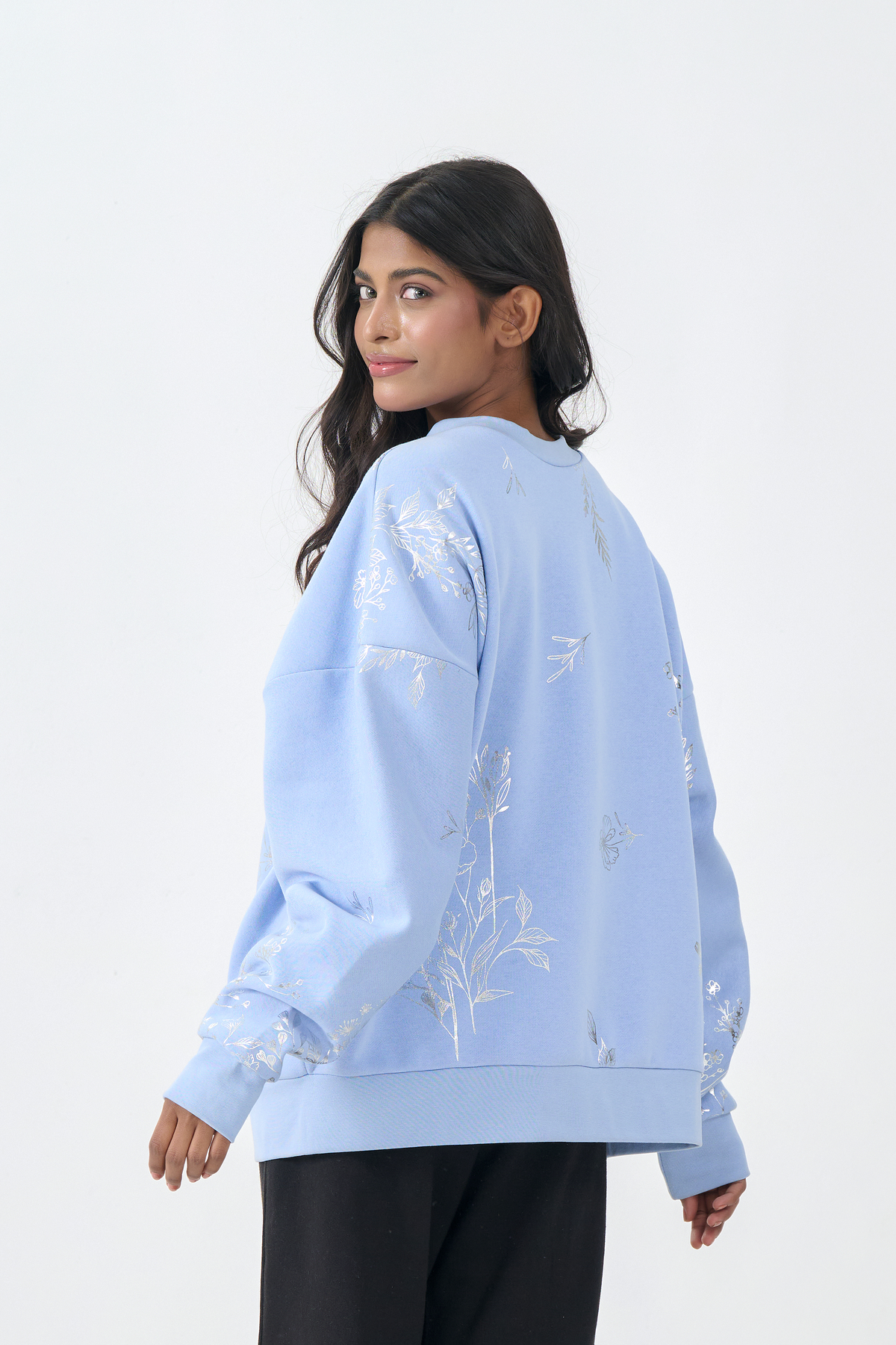 Loose Fit Sweatshirt with Silver Foil Print (Ice Blue)