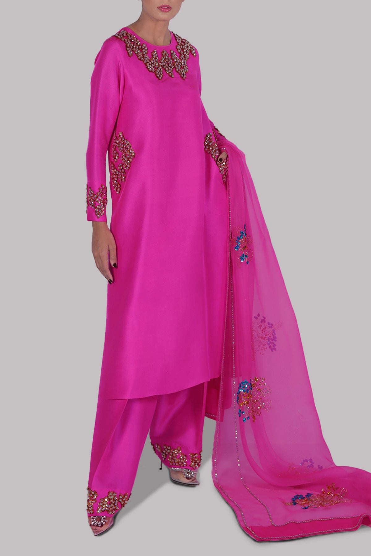 https://www.museluxe.com/wp-content/uploads/2025/02/1017527-1-diva-pink-raw-silk-set_g8q6nopweunpgpcq.jpg