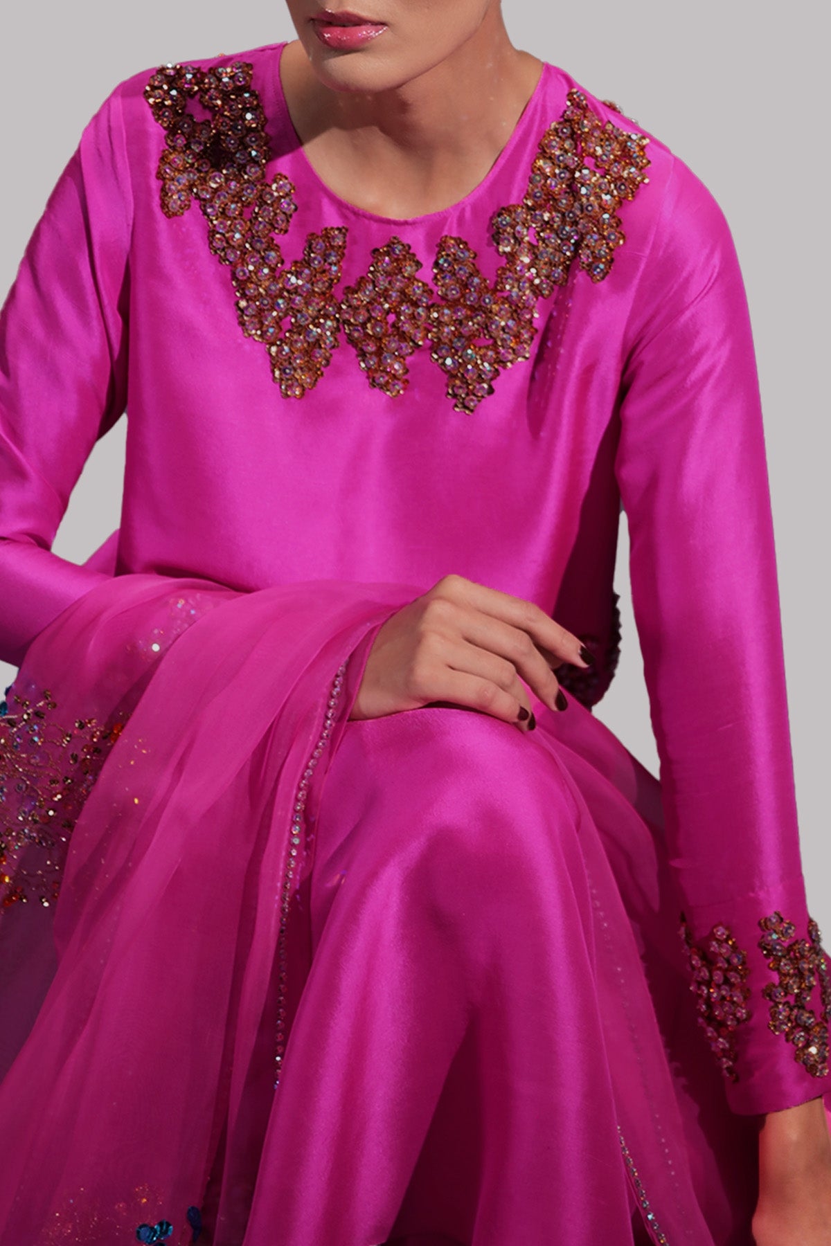 https://www.museluxe.com/wp-content/uploads/2025/02/1017527-3-diva-pink-raw-silk-set_ocwg13wyvhhpmupo.jpg