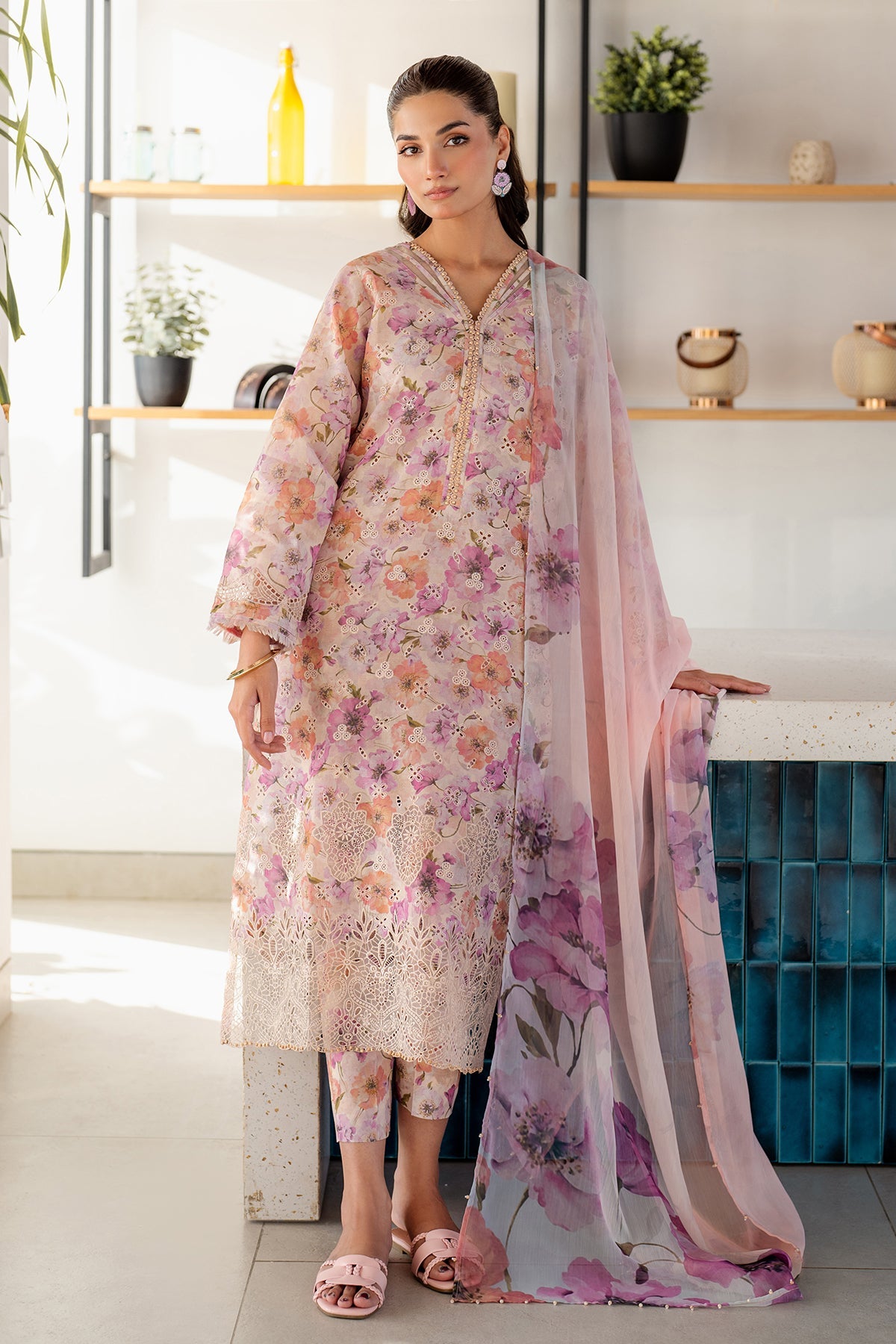 EMBROIDERED PRINTED LAWN SF-4099