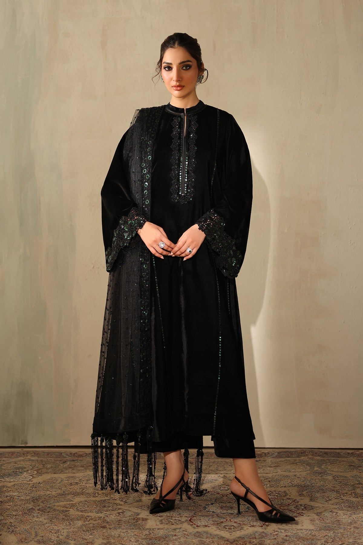 EMBROIDERED VELVET PR-1222