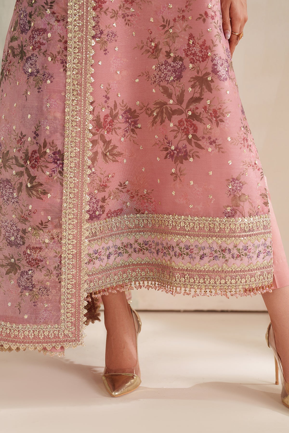 EMBROIDERED COTTON NET SF-4374