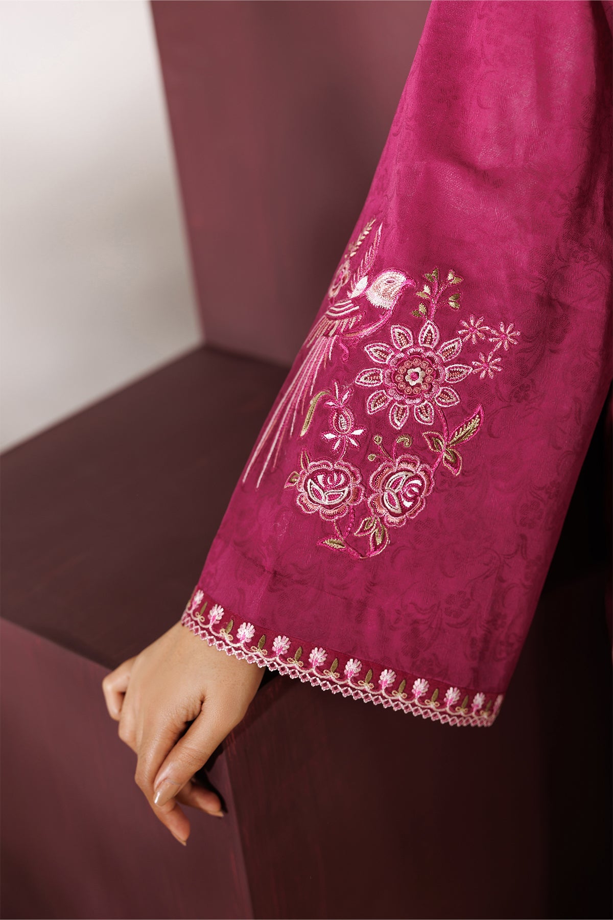 EMBROIDERED JACQUARD PR-1273