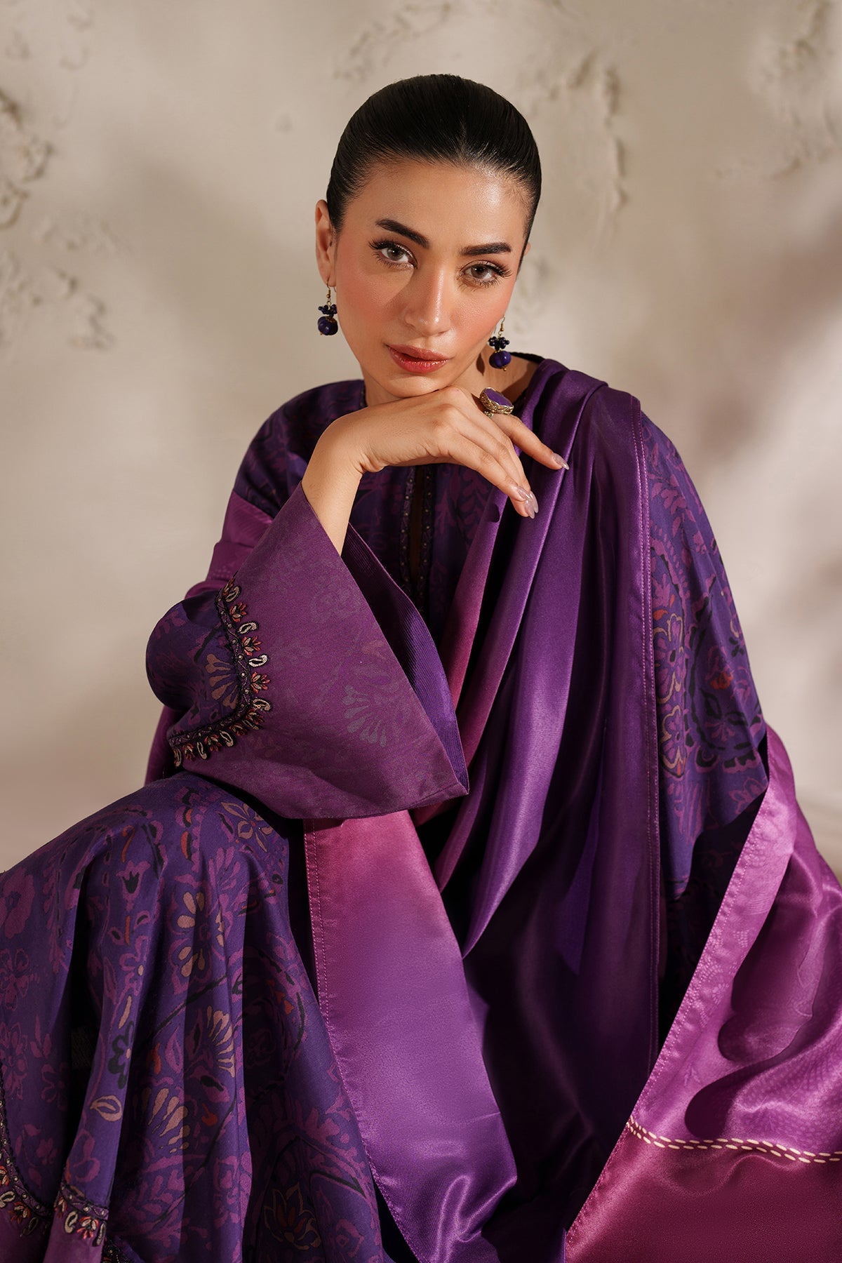 EMBROIDERED VISCOSE SILK SF-4291