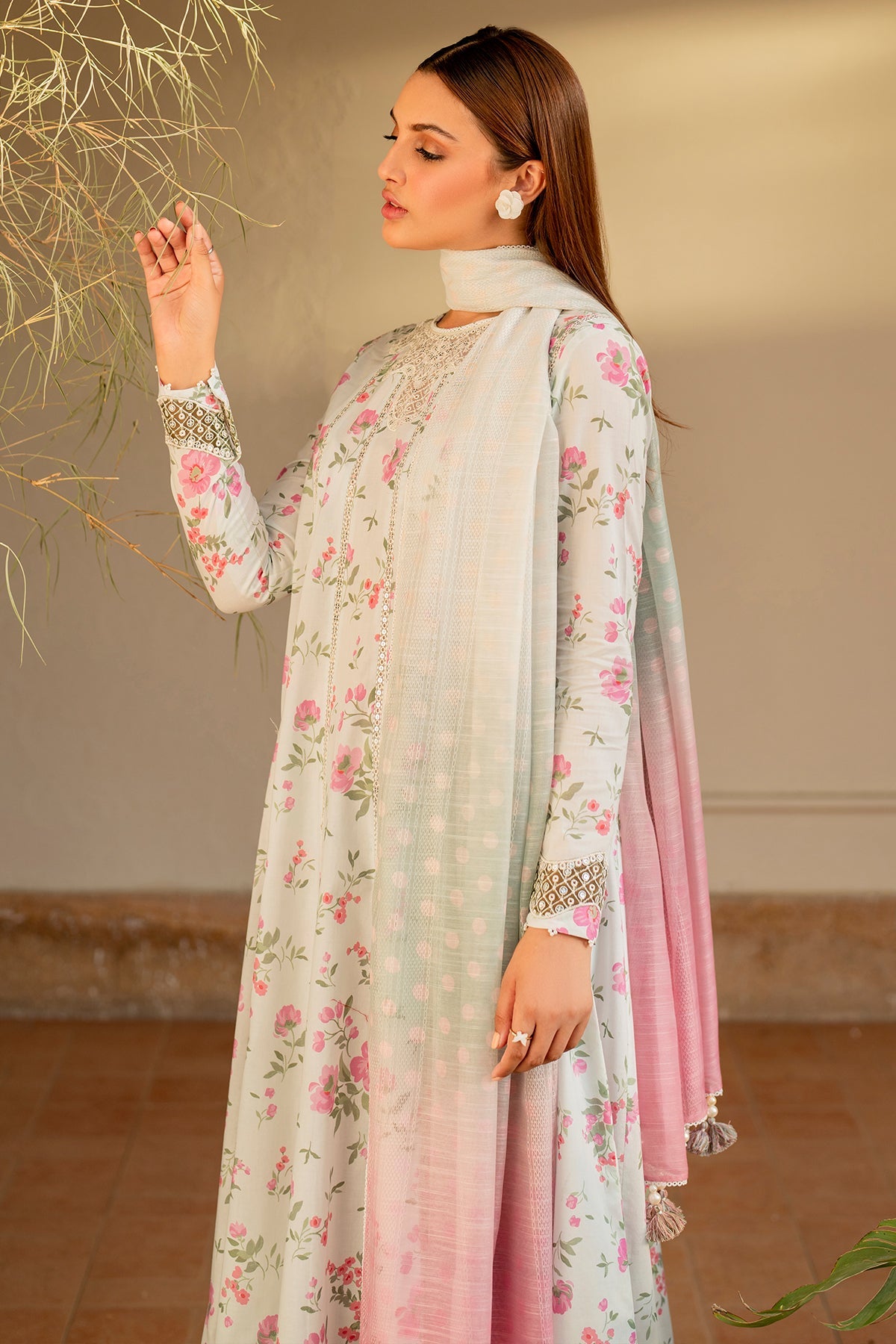 EMBROIDERED LAWN RTW-9055