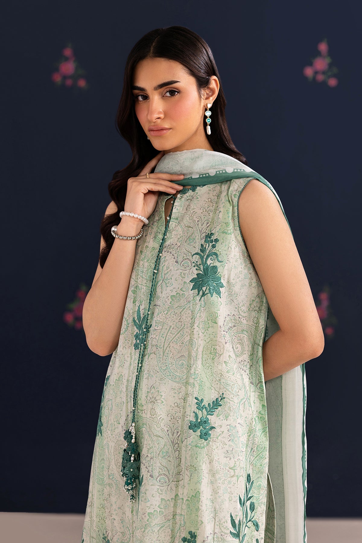 EMBROIDERED LAWN SF-4456